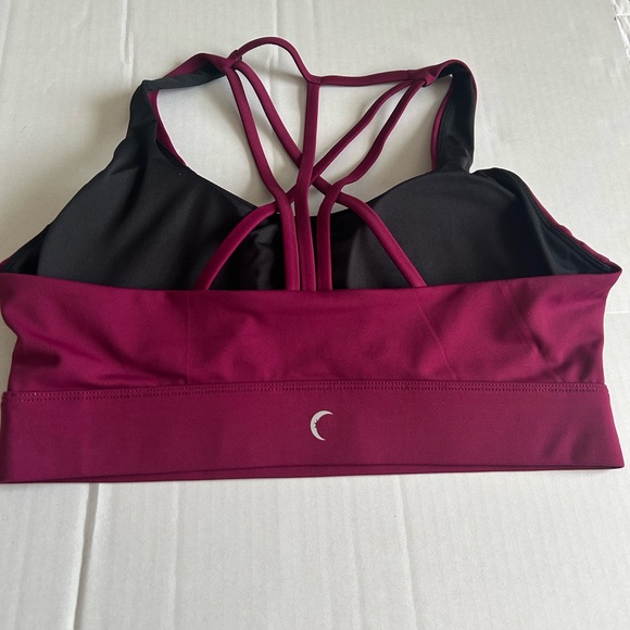 ZYIA Active Light N Tight Medium Women's Strappy Burgundy Sports Bra. - Picture 2 of 2